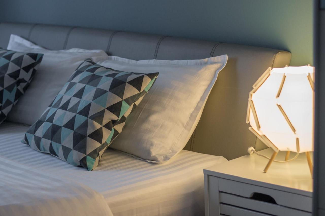 Moonlight Central Apartments Oradea Εξωτερικό φωτογραφία