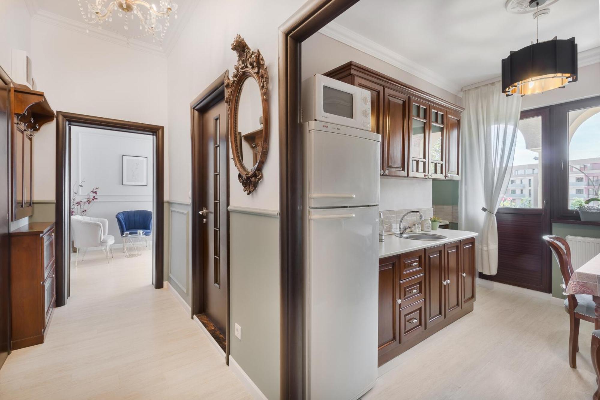 Moonlight Central Apartments Oradea Εξωτερικό φωτογραφία